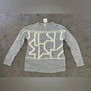 NWT Caslon Gray and White Knit Sweater - Size M